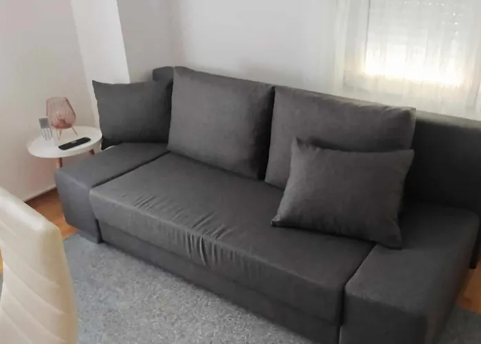 Karin Oasis 1 * Gornji Karin