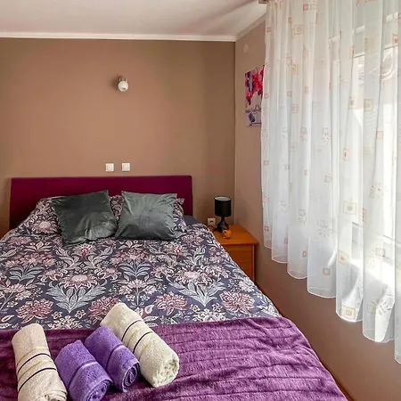 Karin Oasis 1 * Gornji Karin